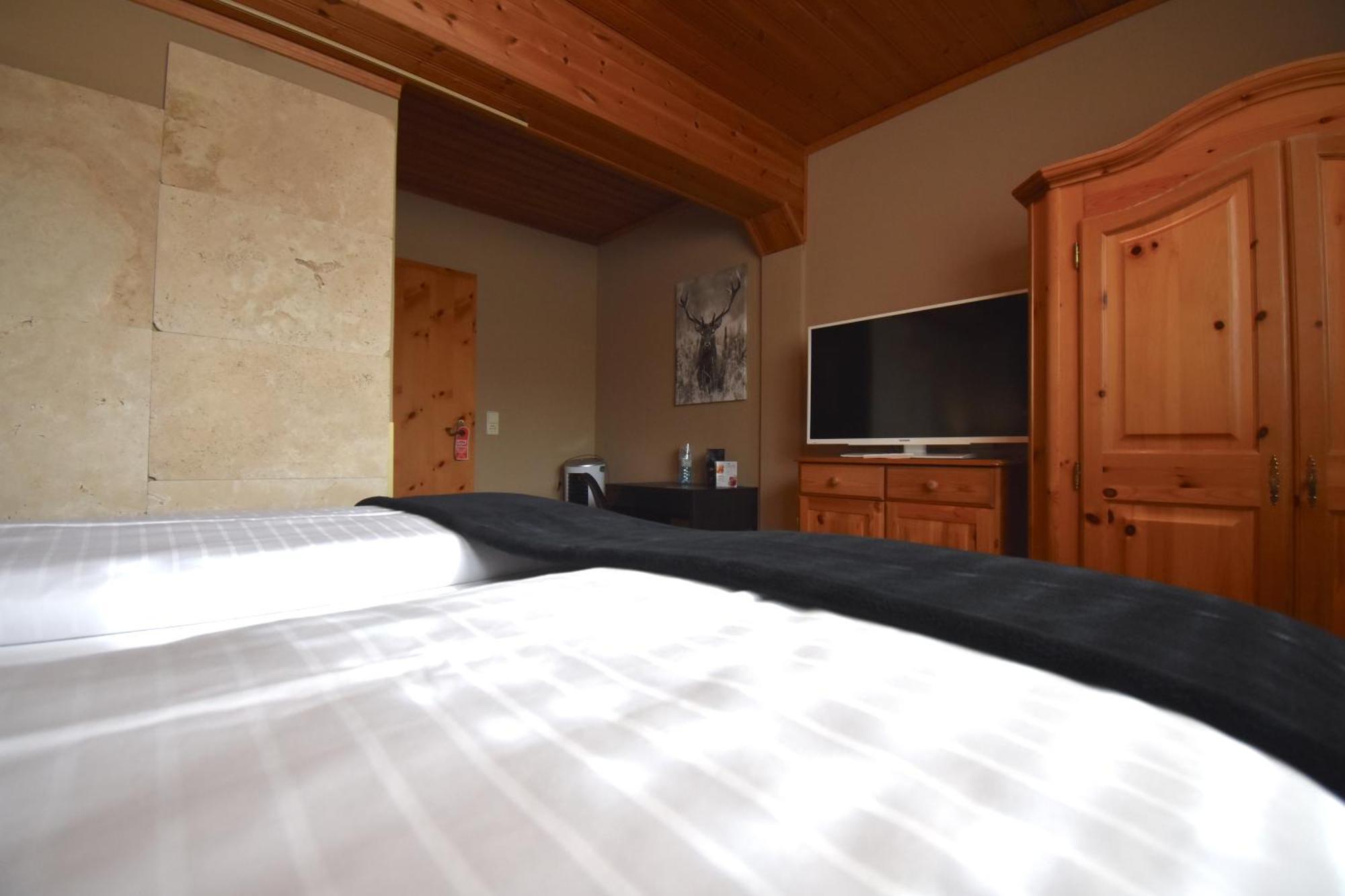 Amoria Secret Escape Woerthersee - Adults Only Wellness & Self Check-In Krumpendorf Ruang foto